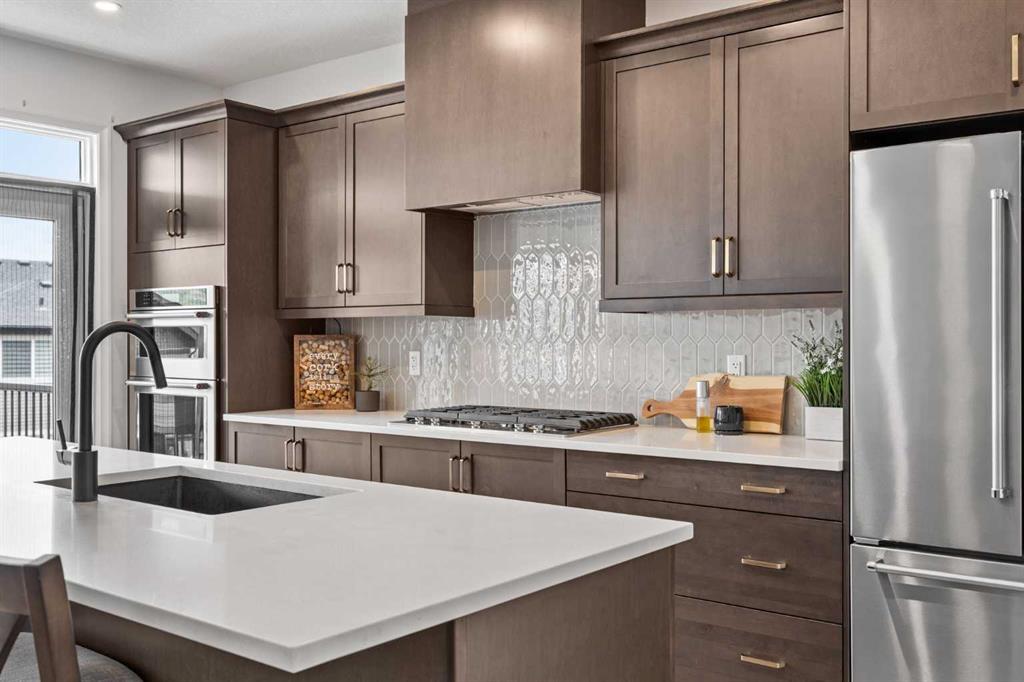 224 Precedence Hill, Cochrane, AB, T4C 2J2
