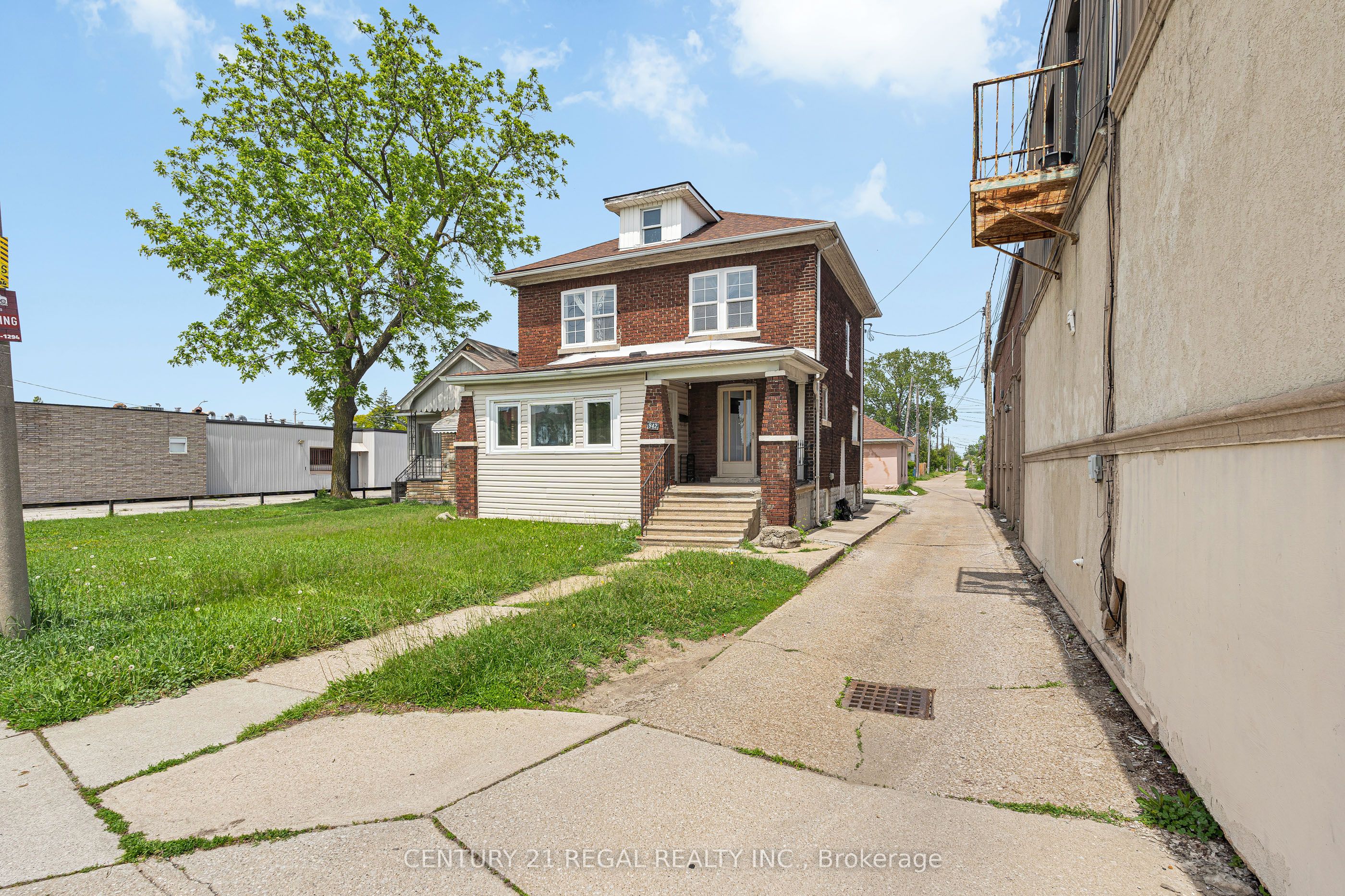 942 Tecumseh Road E, Windsor, ON, N8X 2S6