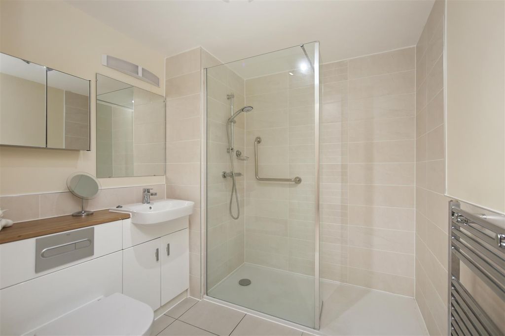 Additional image 11 of 2 bed flat for saleMilward Place, Clive Road, Redditch, Worcestershire B97