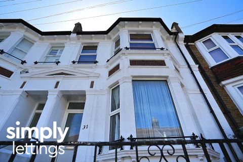 Compton Road, Brighton BN1