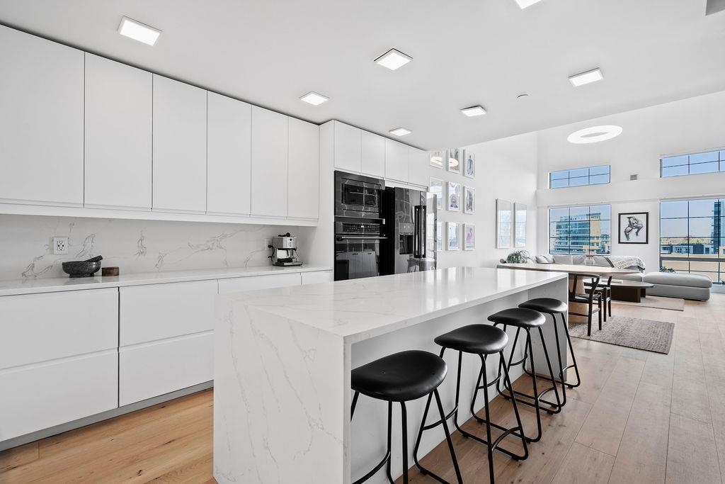 Additional image 3 of 417-237 4th Avenue E, Vancouver, BC, V5T 4R4