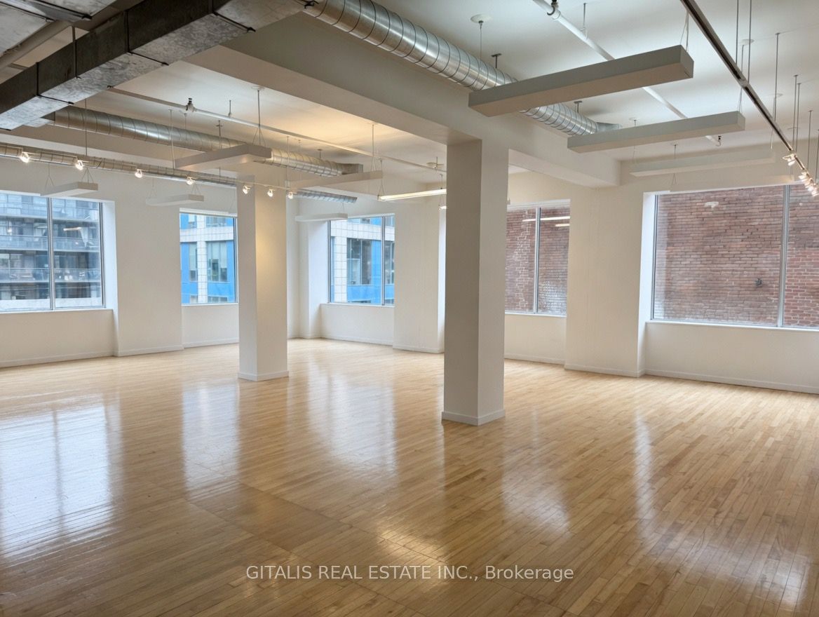 300-301-460 Richmond Street W, Toronto, ON, M5V 1Y1