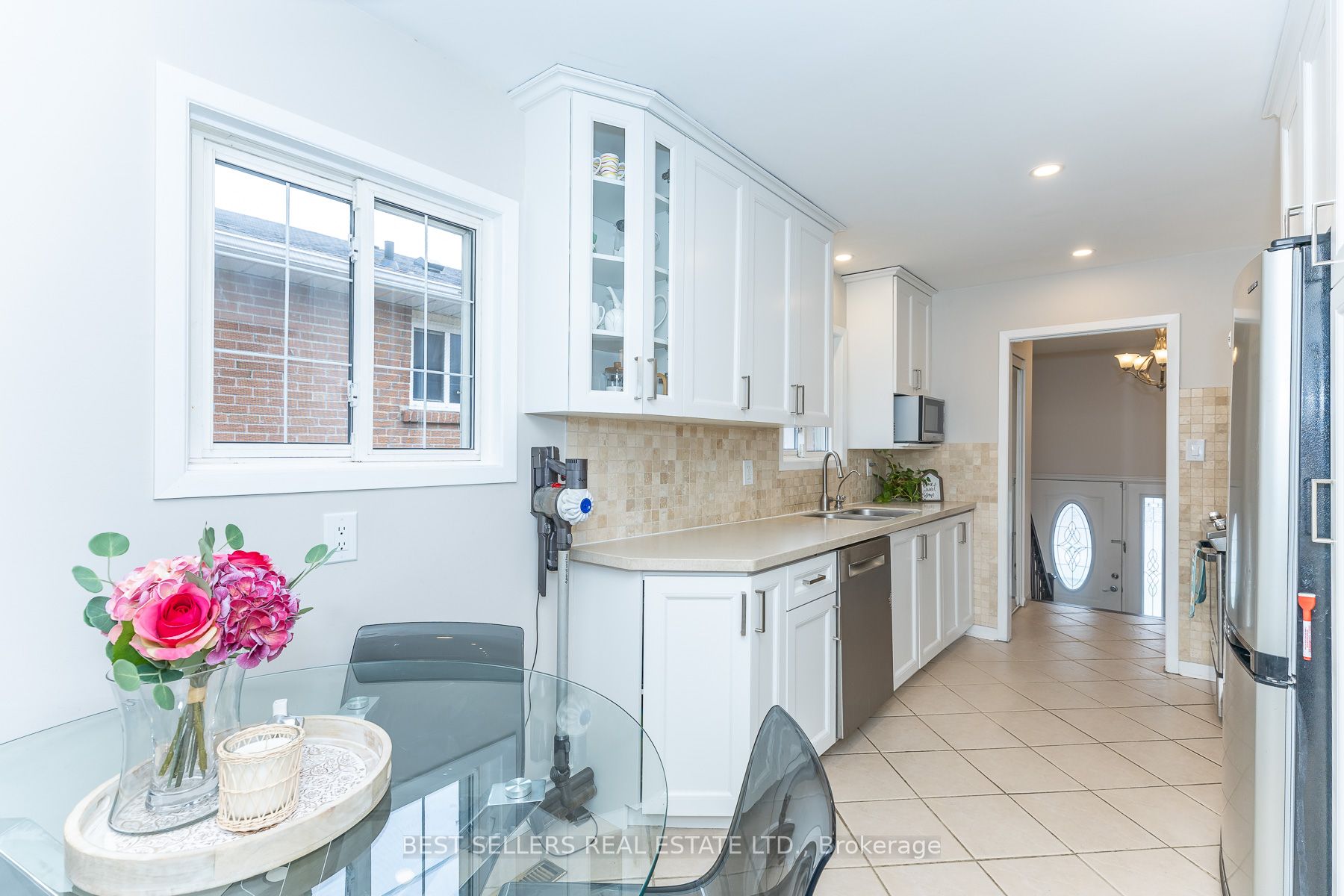 Additional image 5 of 2554 Palisander Avenue, Mississauga, ON, L5B 2L2