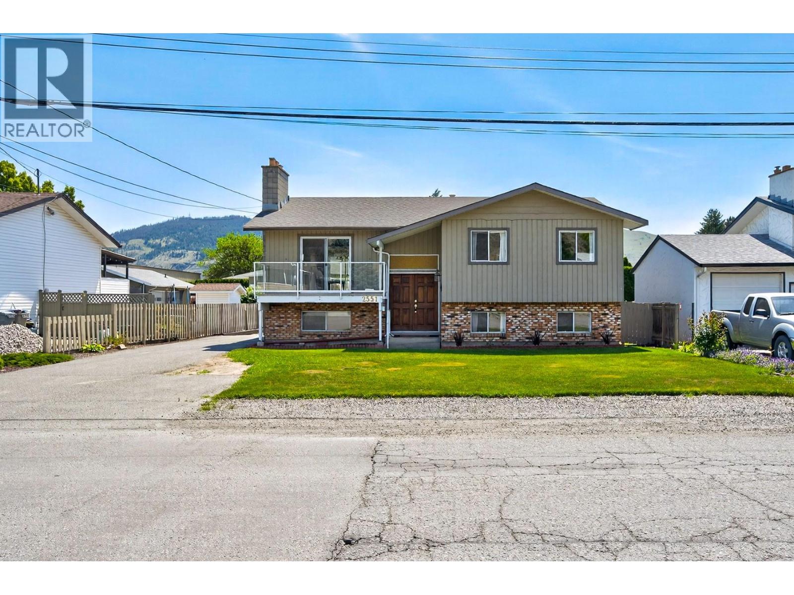 2551 Parkcrest Avenue, Kamloops, BC, V2B4Y4