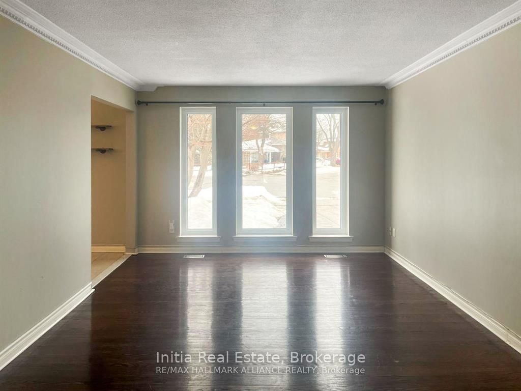 Main-15 Grove Park Crescent, Toronto, ON, M2J 2C7 photo 3