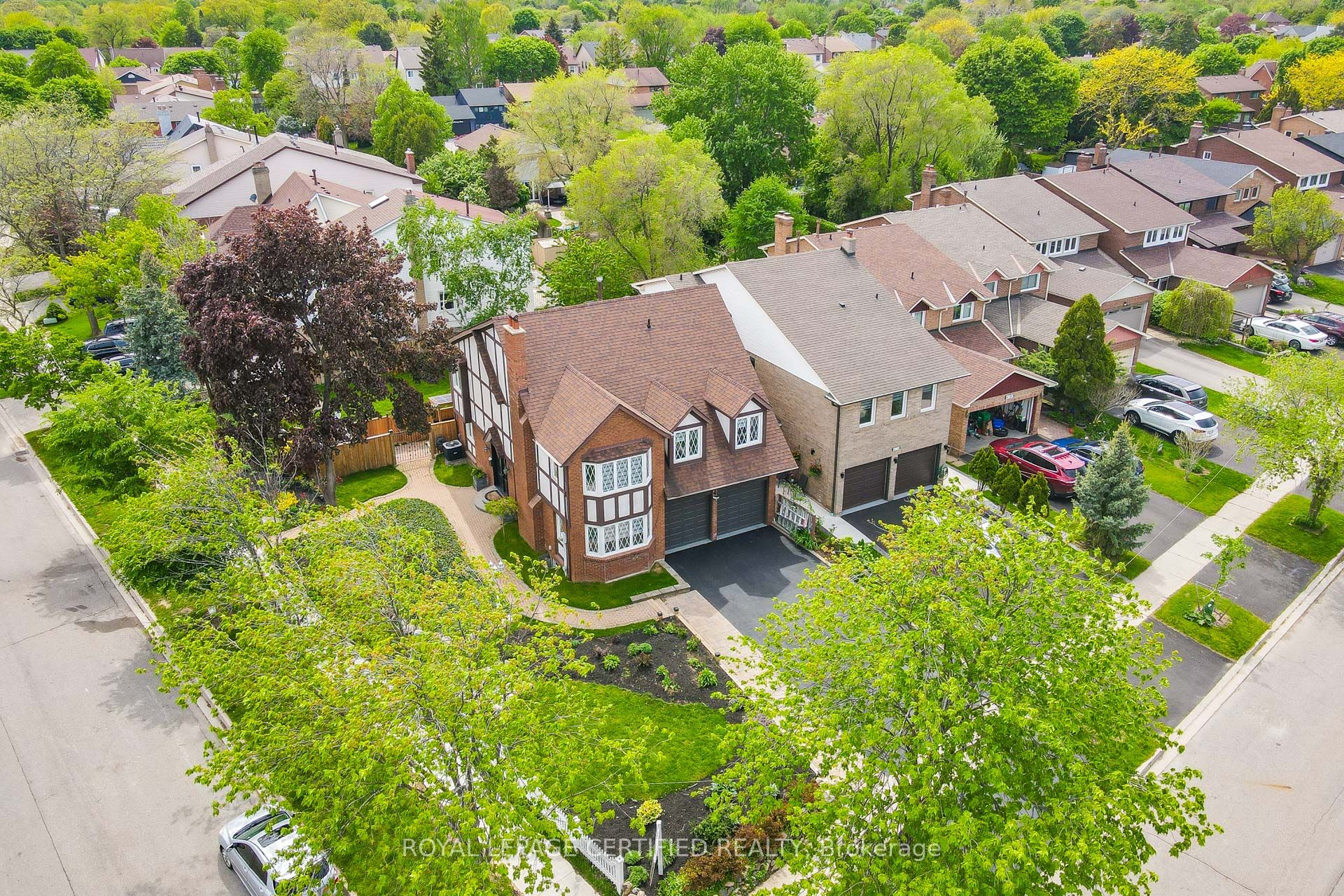 4174 Trellis Crescent, Mississauga, ON, L5L 2M2 photo 3