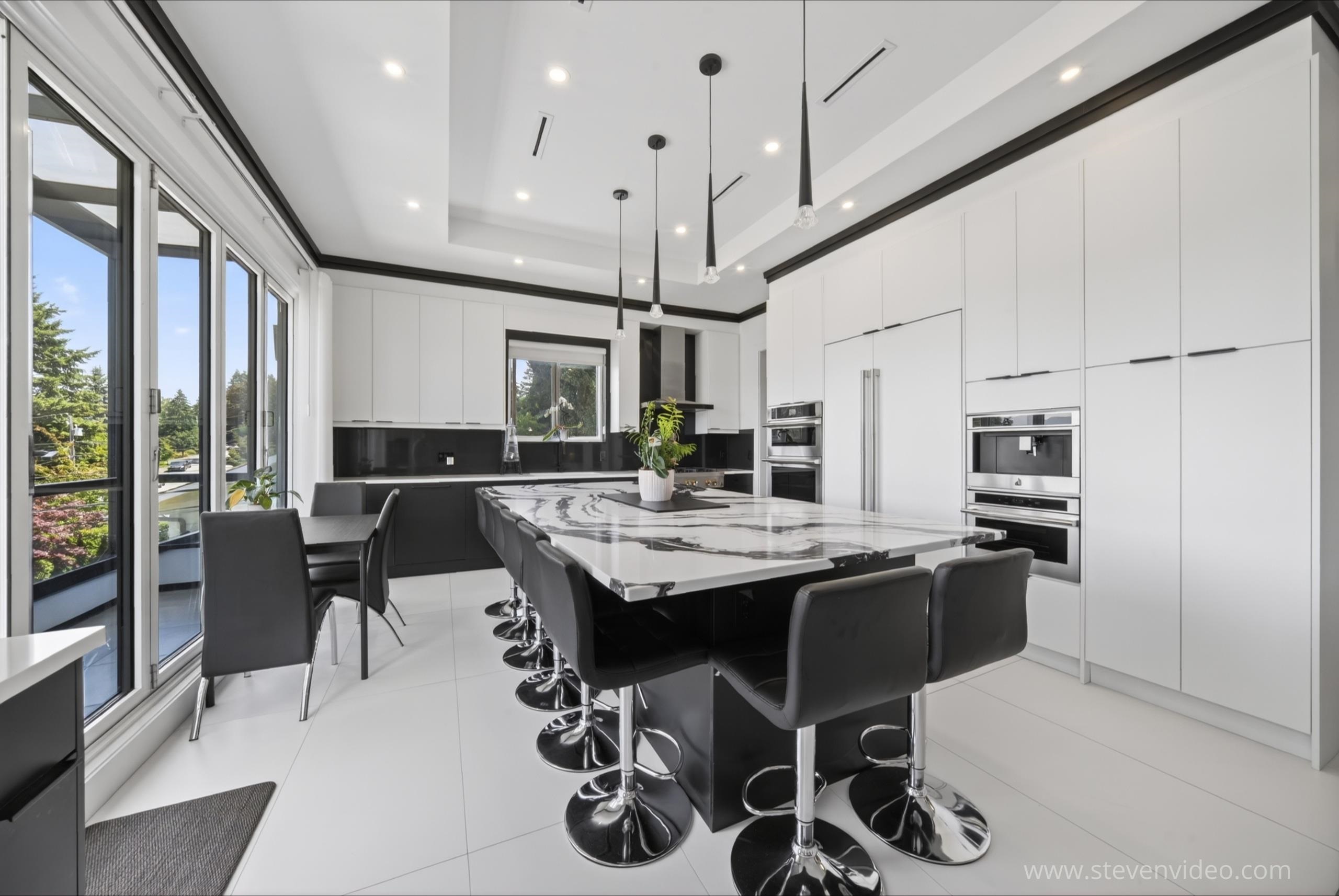 Additional image 3 of 13390 112a Avenue, Surrey, BC, V3R 2G5