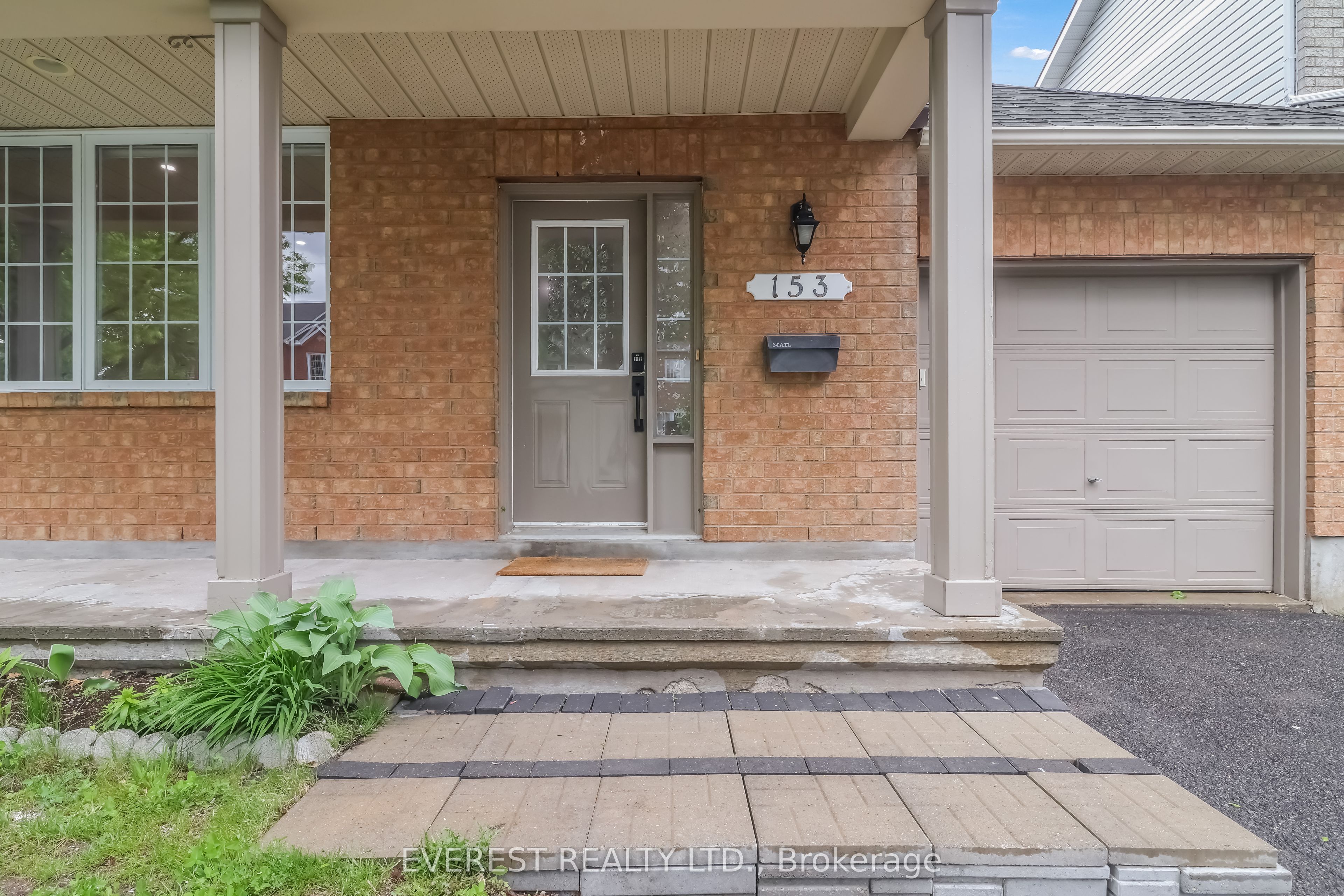 Additional image 4 of 153 Cresthaven Drive, Ottawa, ON, K2G 6T2