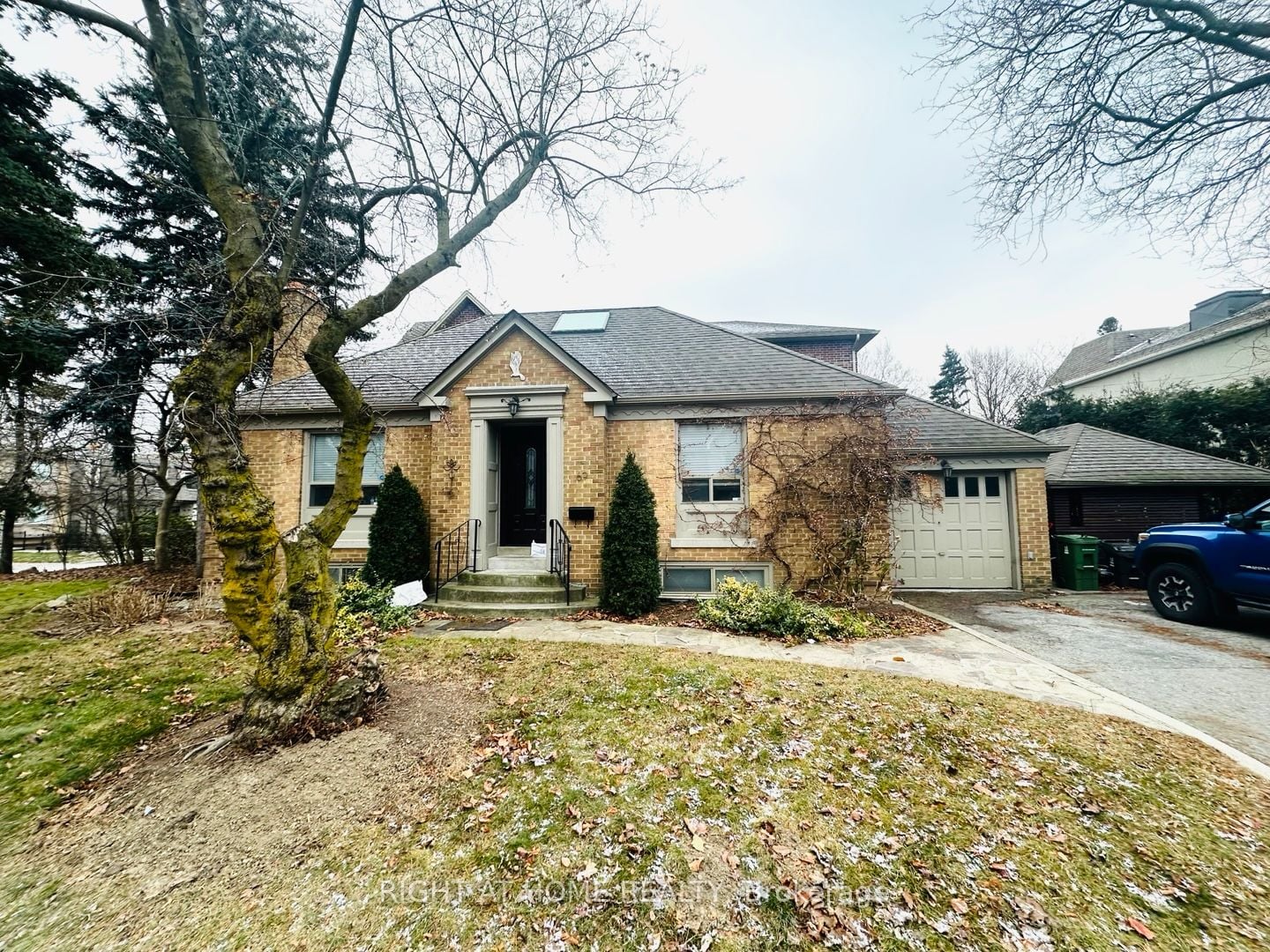 69 Haddington Avenue, Toronto, ON, M5M 2P2