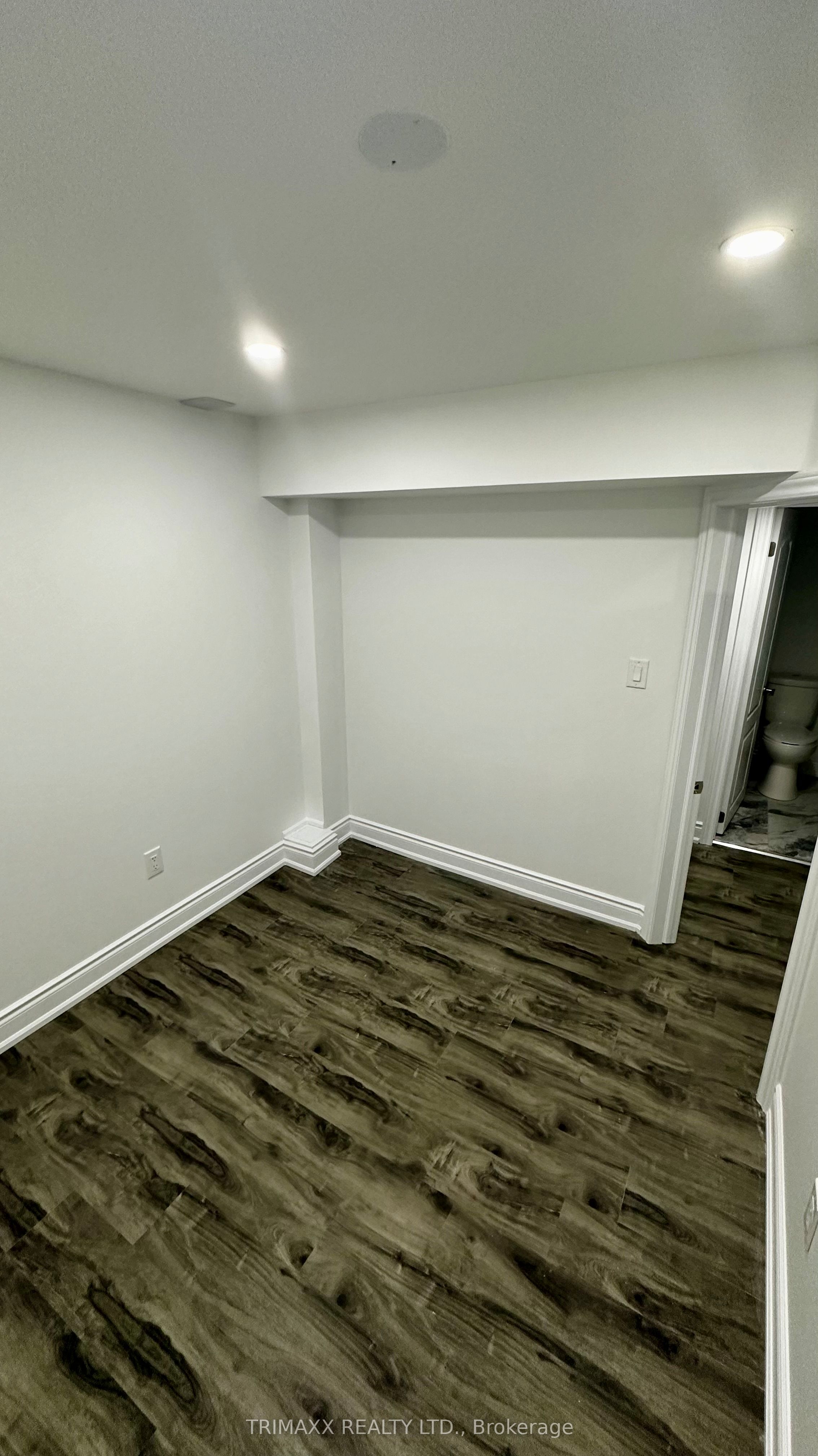 Basement-68 Ural Circle, Brampton, ON, L6R 1H2 photo 5