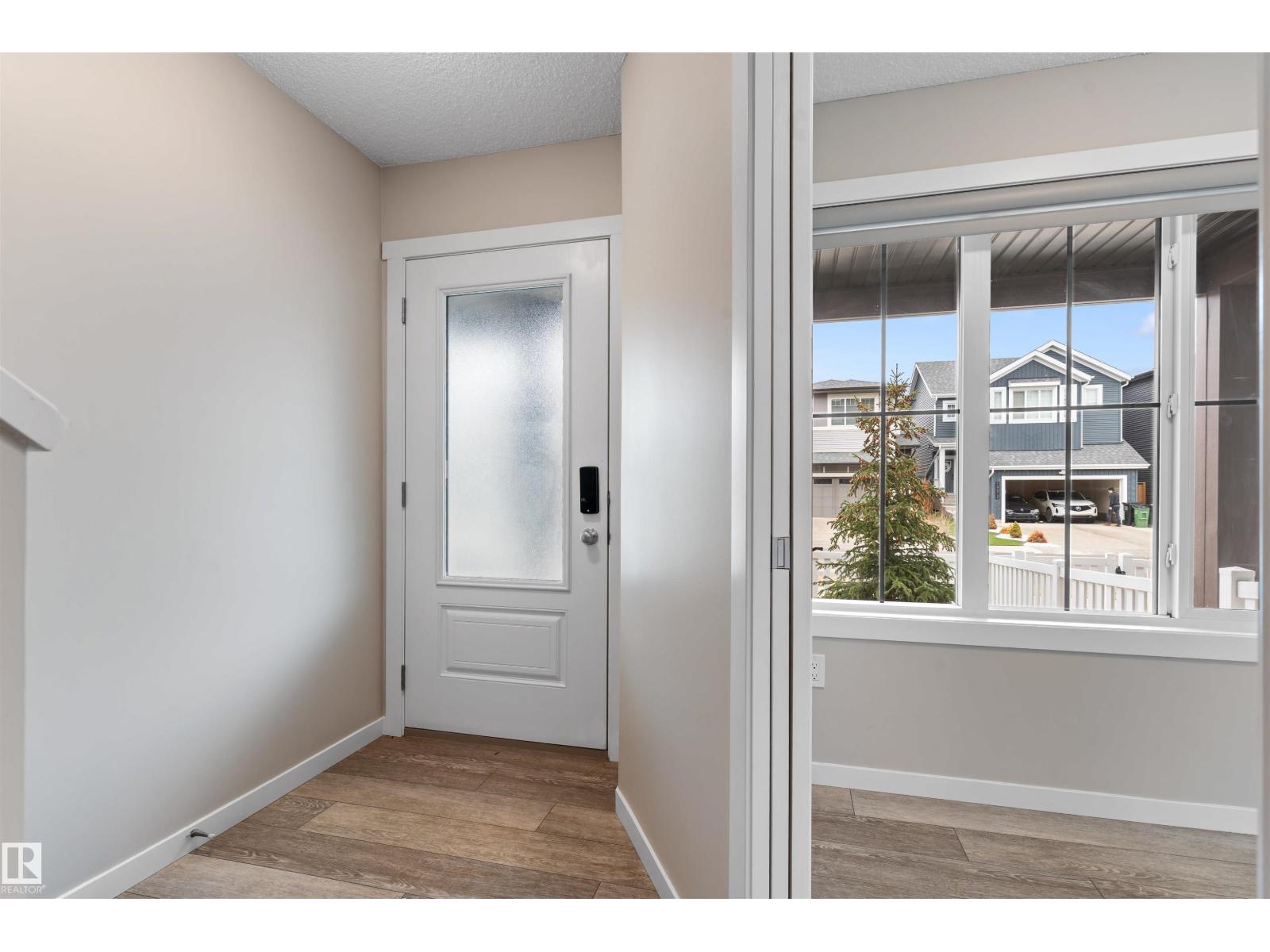 19615 28 Avenue NW, Edmonton, AB, T6M0X2 photo 3