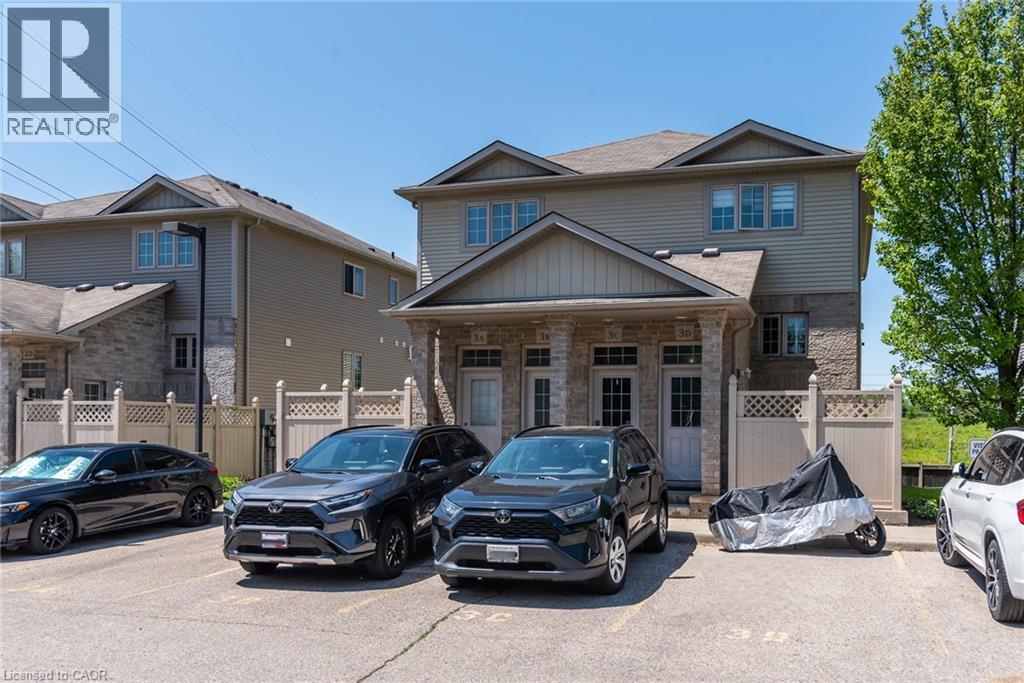 3B-1941 Ottawa Street S, Kitchener, ON, N2E 0C2