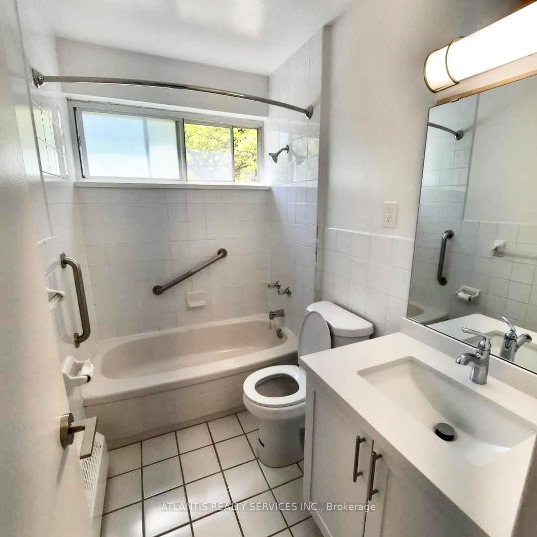 Additional image 6 of 301-50 East Street, Oakville, ON, L6L 3K4
