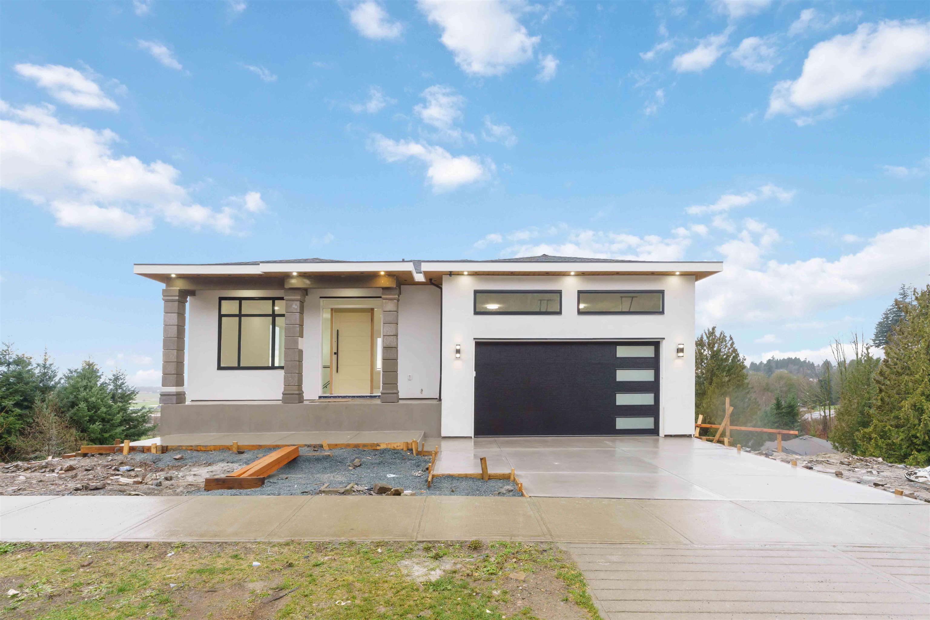 35656 Canterbury Avenue, Abbotsford, BC, V3G 1G2