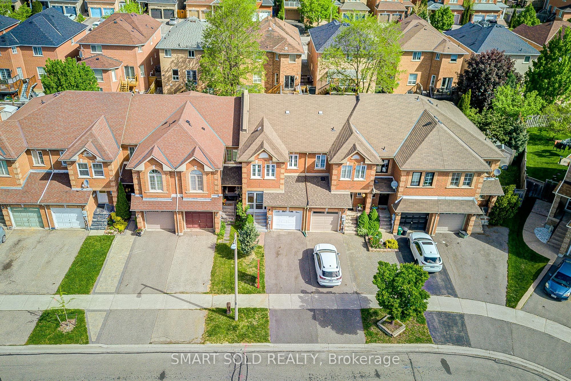 68 Denton Circle, Vaughan, ON, L6A 2N4 photo 4