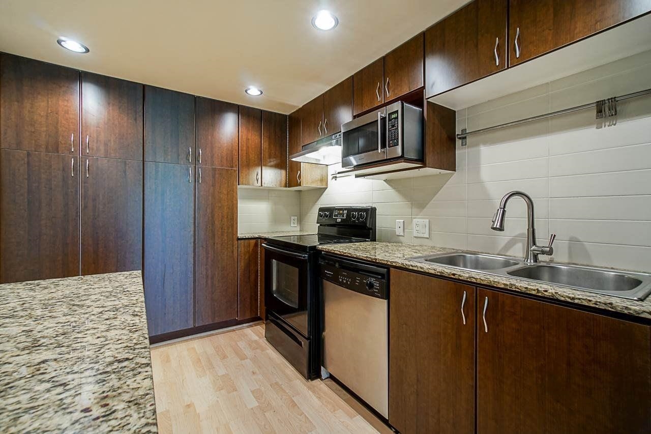 210-9232 University Crescent, Burnaby, BC, V5A 0A3 photo 5