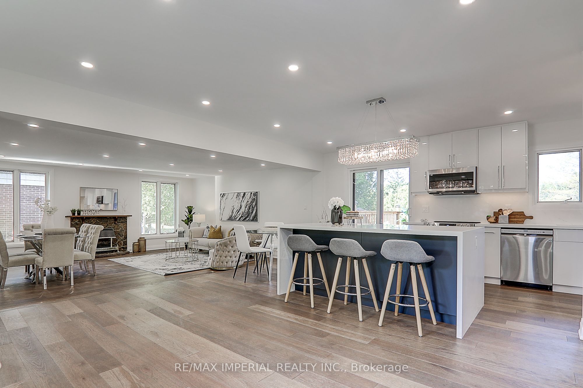 Additional image 5 of 98 Belfry Drive, Newmarket, ON, L3Y 3G1