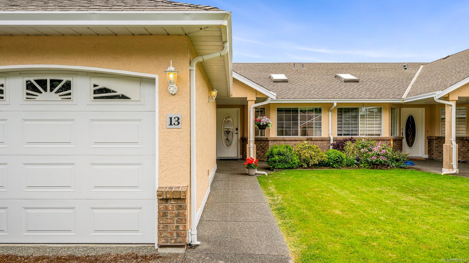 #13-20 Anderton Avenue, Courtenay, BC, V9N 2G8
