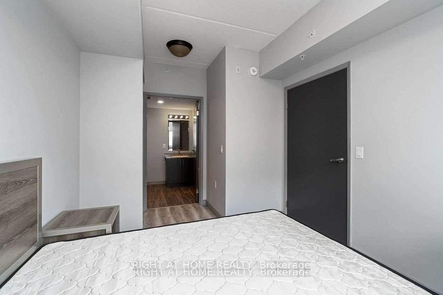 Additional image 5 of G407-275 Larch Street, Waterloo, ON, N2L 0J4