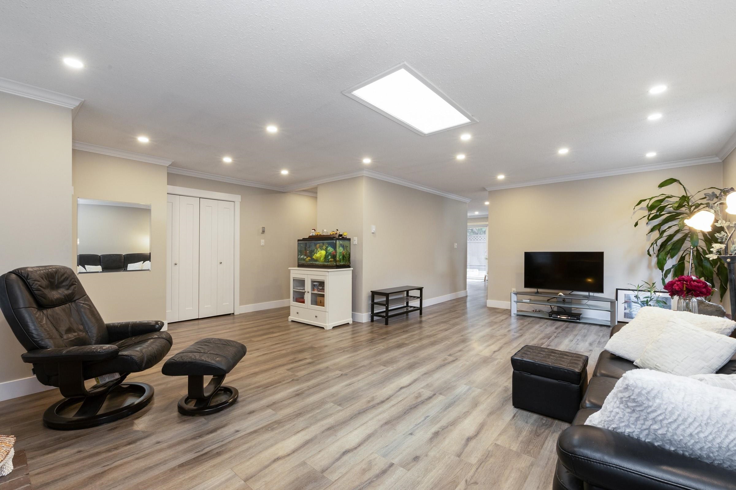 Additional image 5 of 9683 155b Street, Surrey, BC, V3R 7N9
