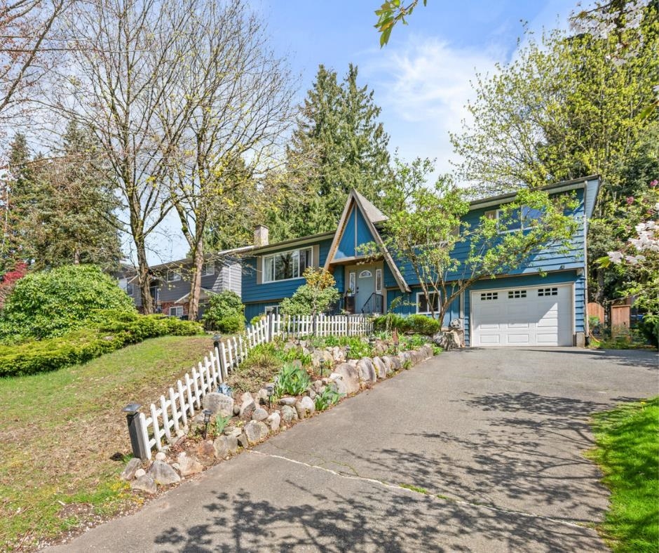 5866 179a St Street, Surrey, BC, V3S 4K3