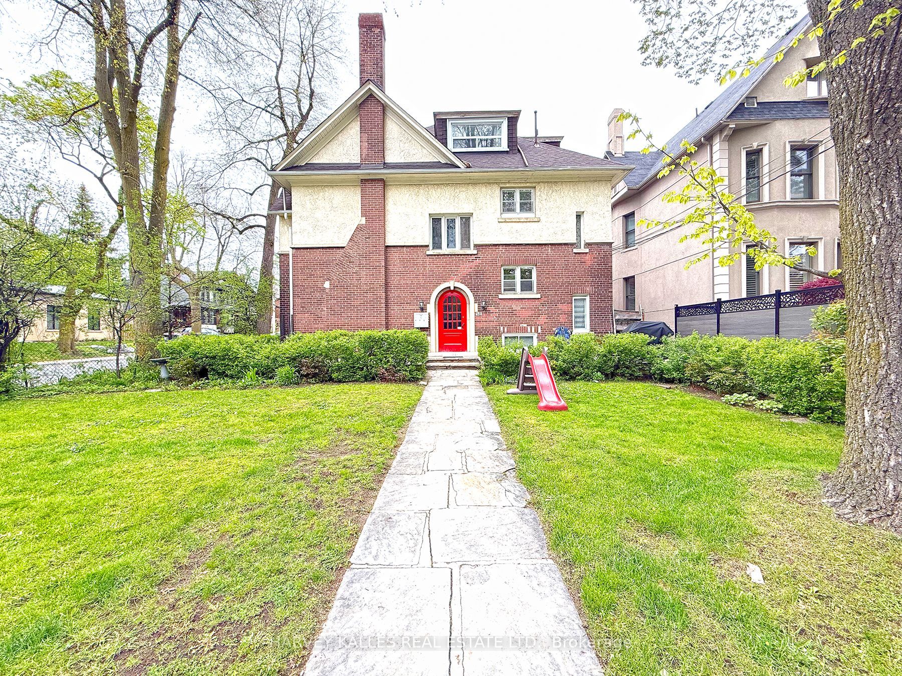 B-42 Glencairn Avenue, Toronto, ON, M4R 1M5 photo 2