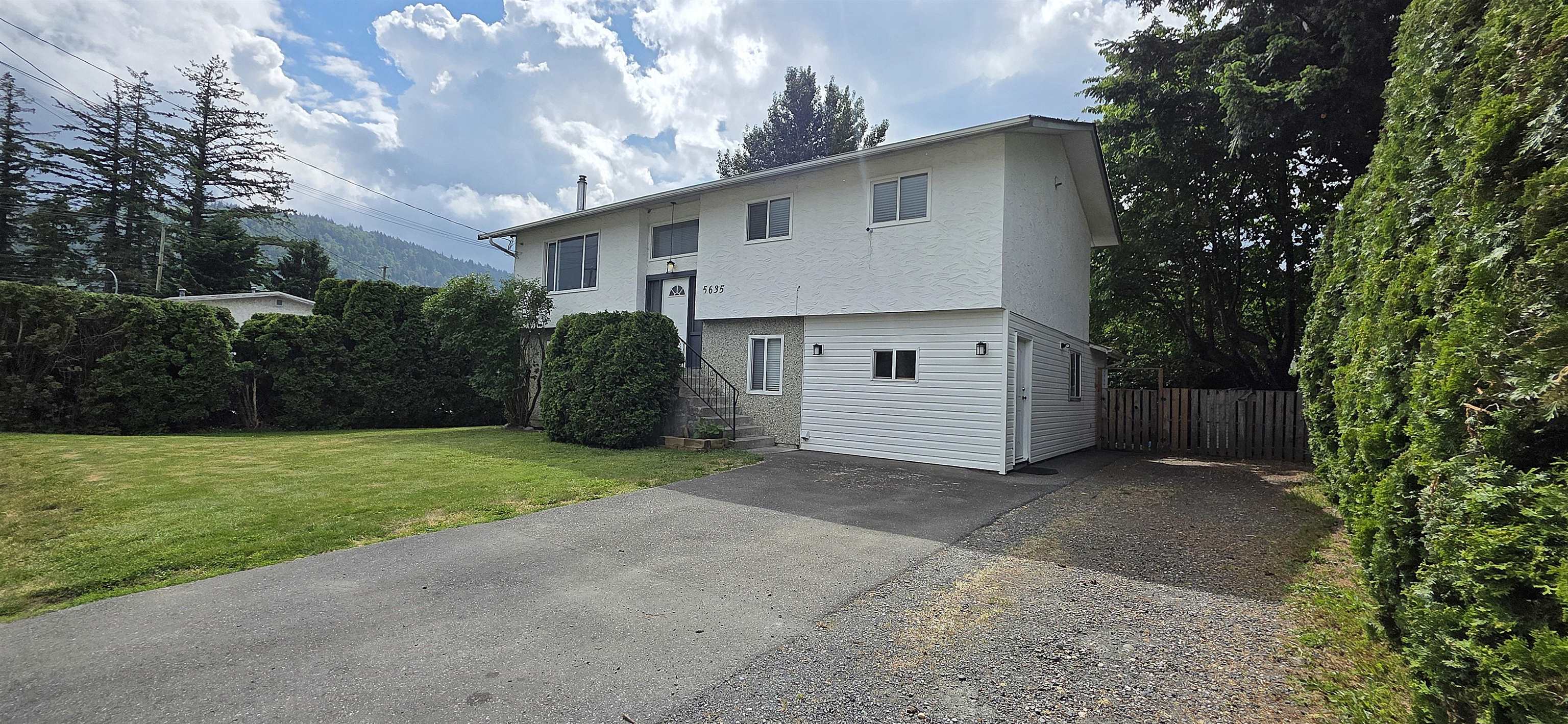 5635 Tyson Road, Chilliwack, BC, V2R 2K6