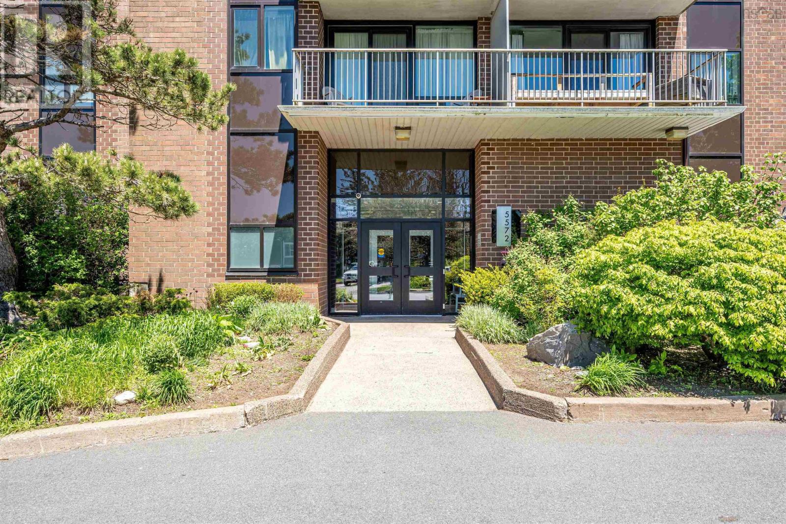 1201-5572 North Ridge Road, Halifax, NS, B3K5K2