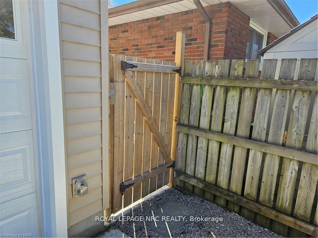 5 Kilbourne Crescent, St. Catharines, ON, L2M 3E3 photo 3