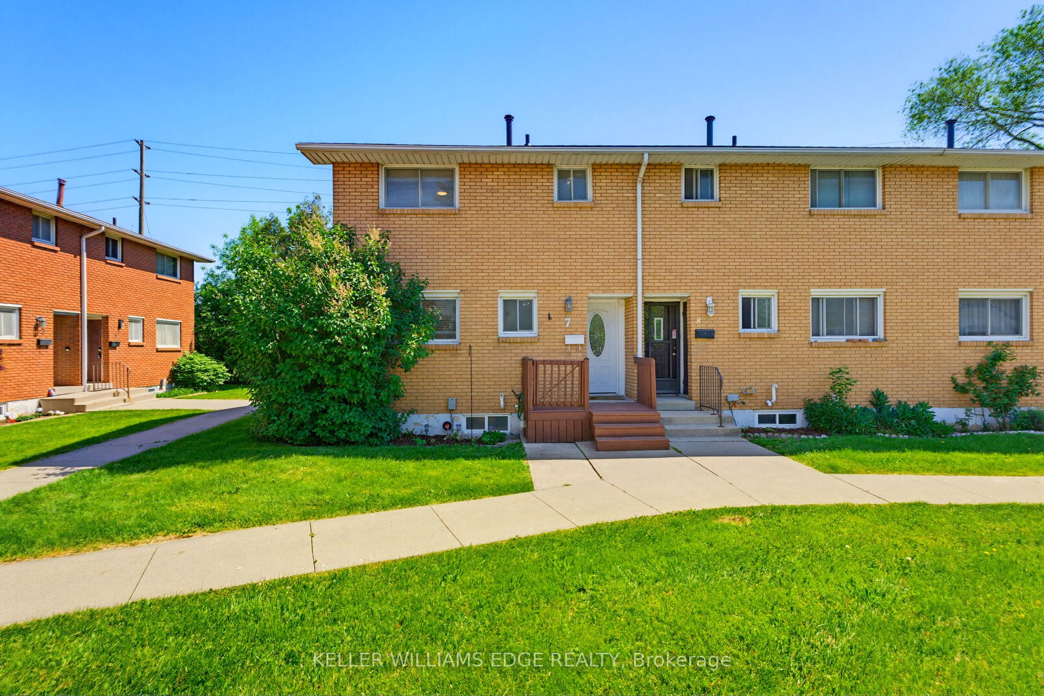 7-161 Berkindale Drive, Hamilton, ON, L8E 1M6