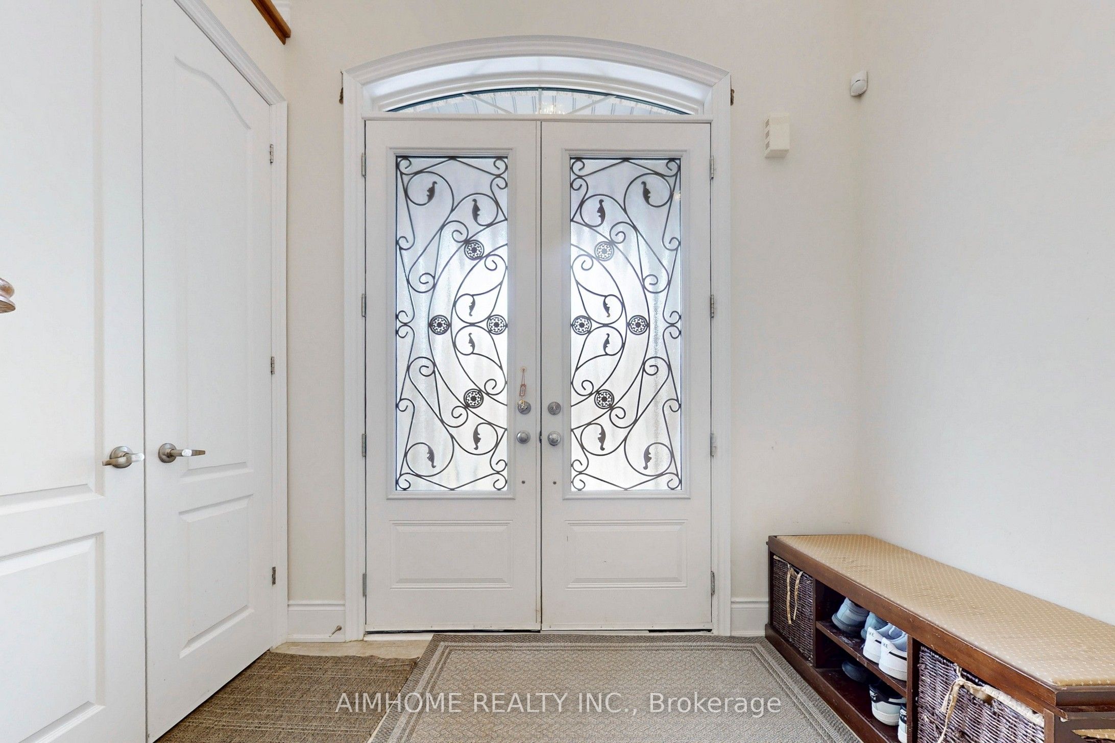 35 Marbrook Street, Richmond Hill, ON, L4C 0Y9 photo 3