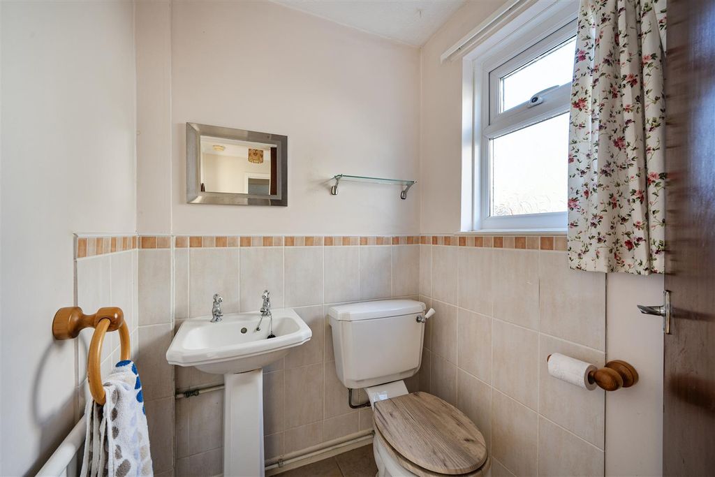 Additional image 9 of 4 bed semi-detached house for saleMount Pleasant, Radstock BA3