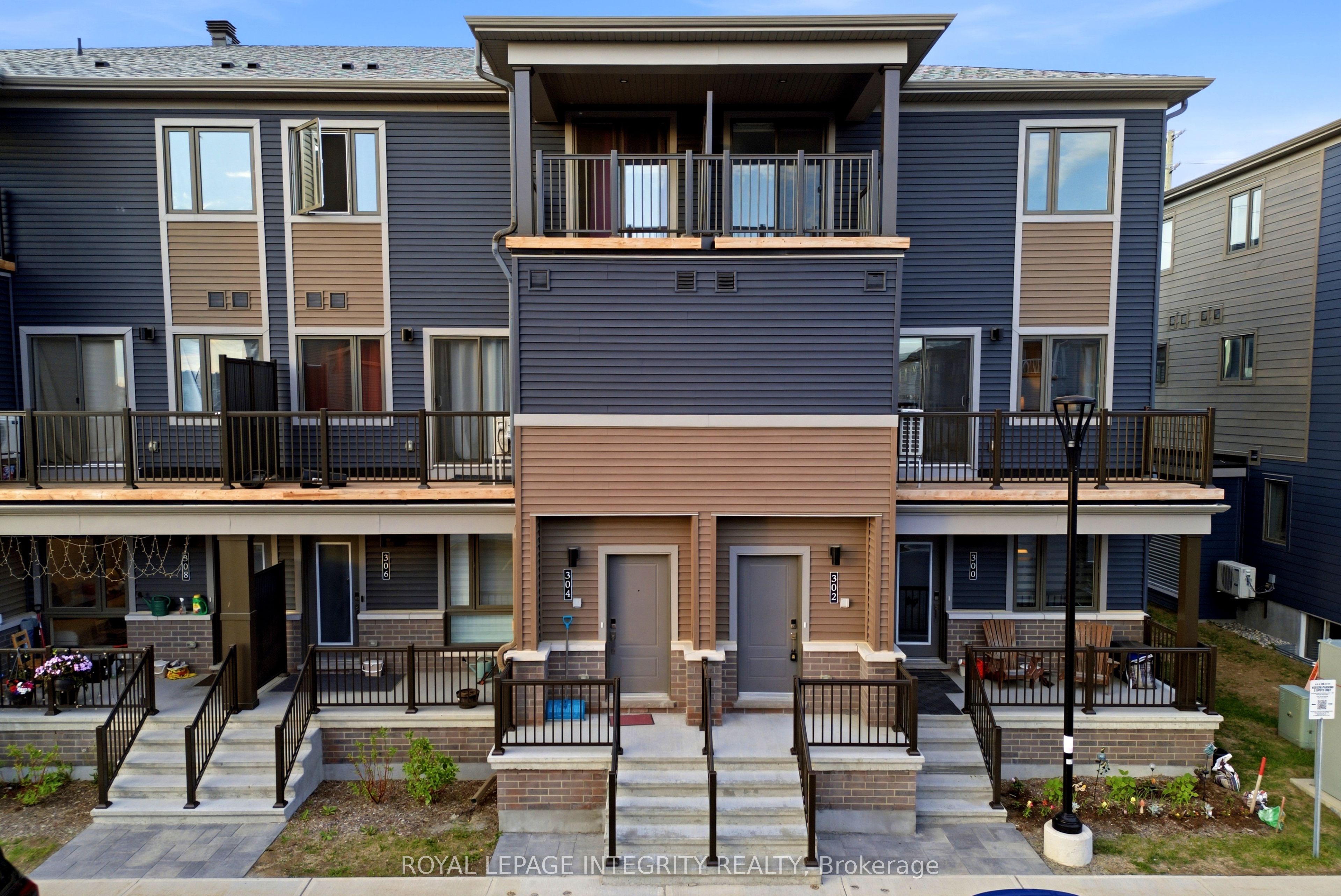 302 Parnian Private, Ottawa, ON, K2J 7K5