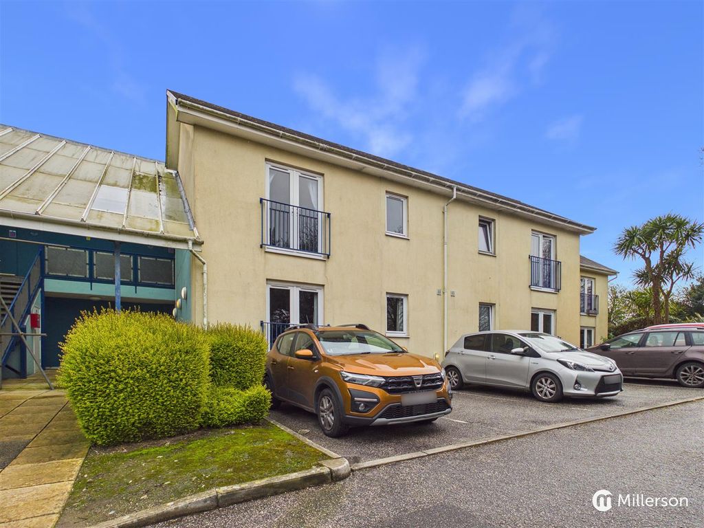 Additional image 9 of 1 bed flat for saleTreleigh Avenue, Redruth TR15