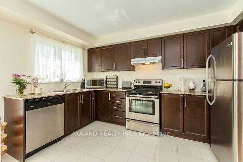 5 Mantello Drive, Toronto, ON, M3J 0H6 photo 3
