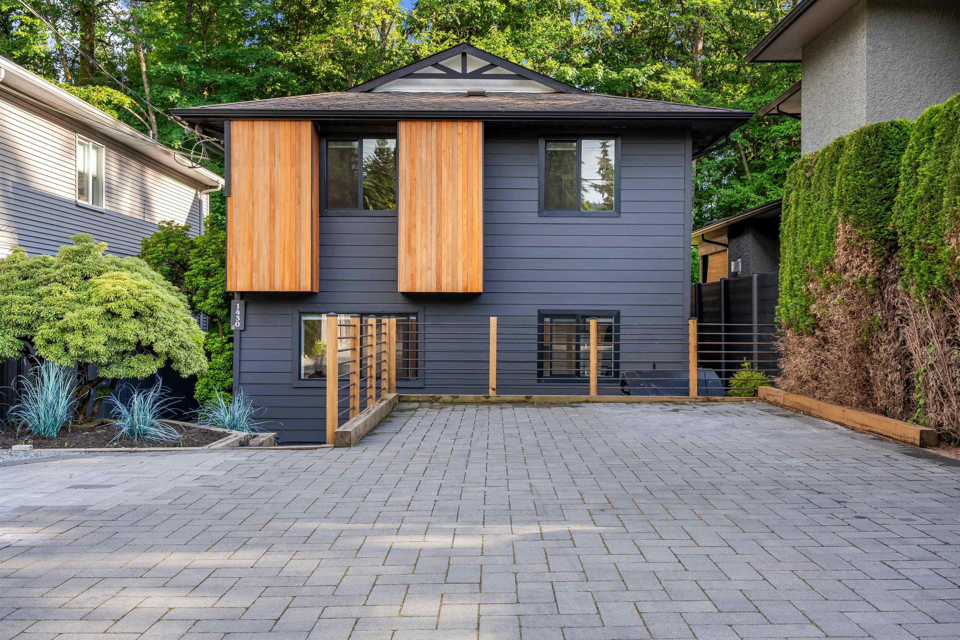 1430 Draycott Road, North Vancouver, BC, V7J 1W2