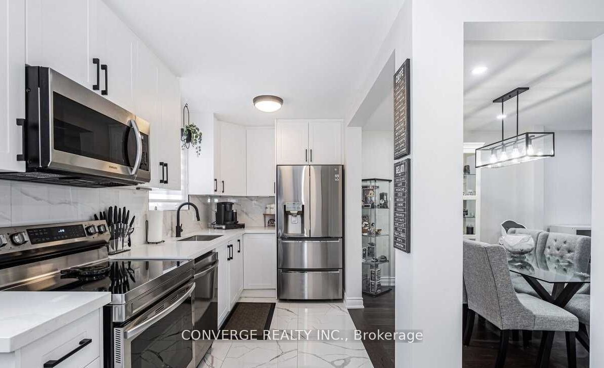 39 Greenwood Crescent, Brampton, ON, L6S 1T2
