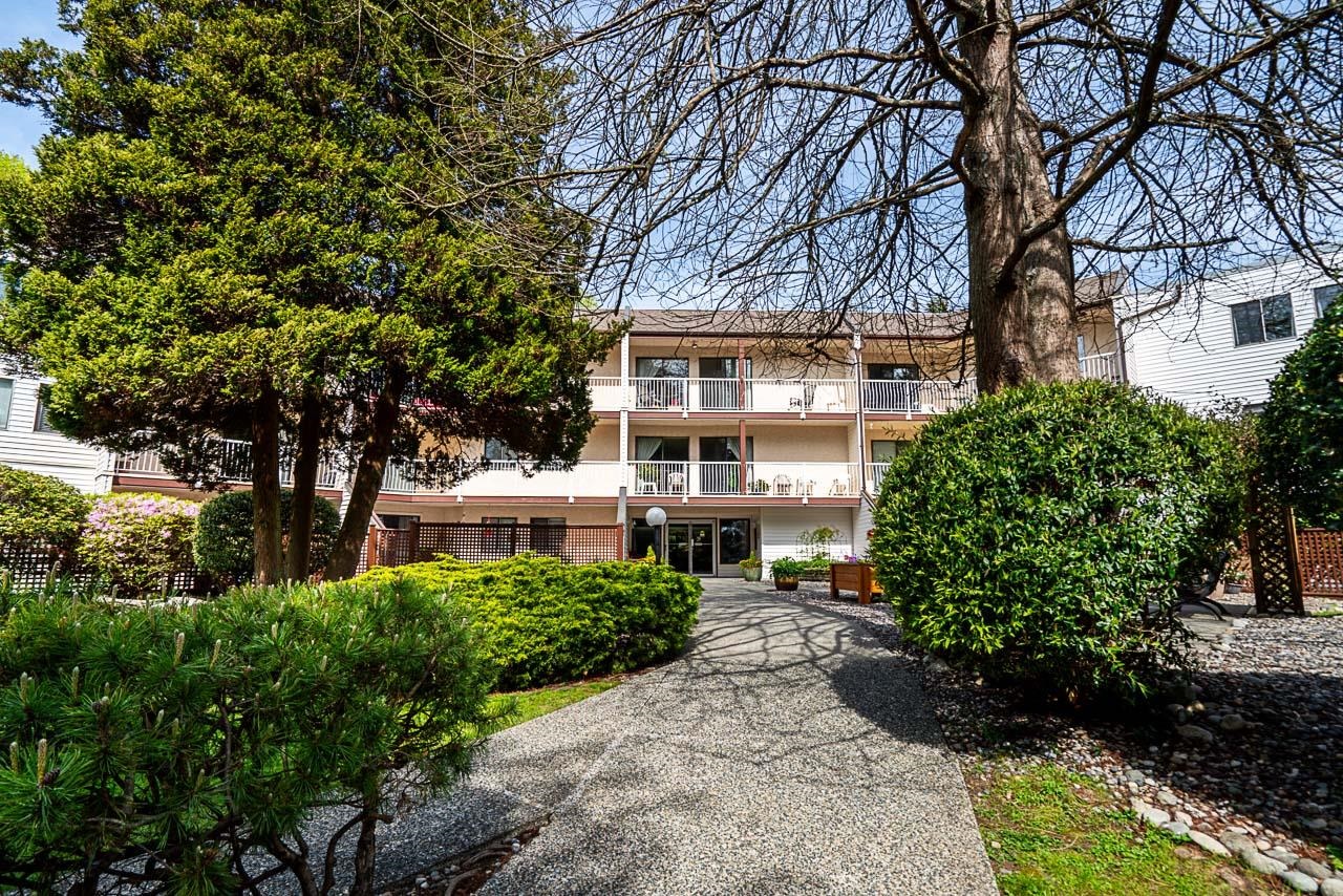 204-12890 17 Avenue, Surrey, BC, V4A 1T5 photo 4