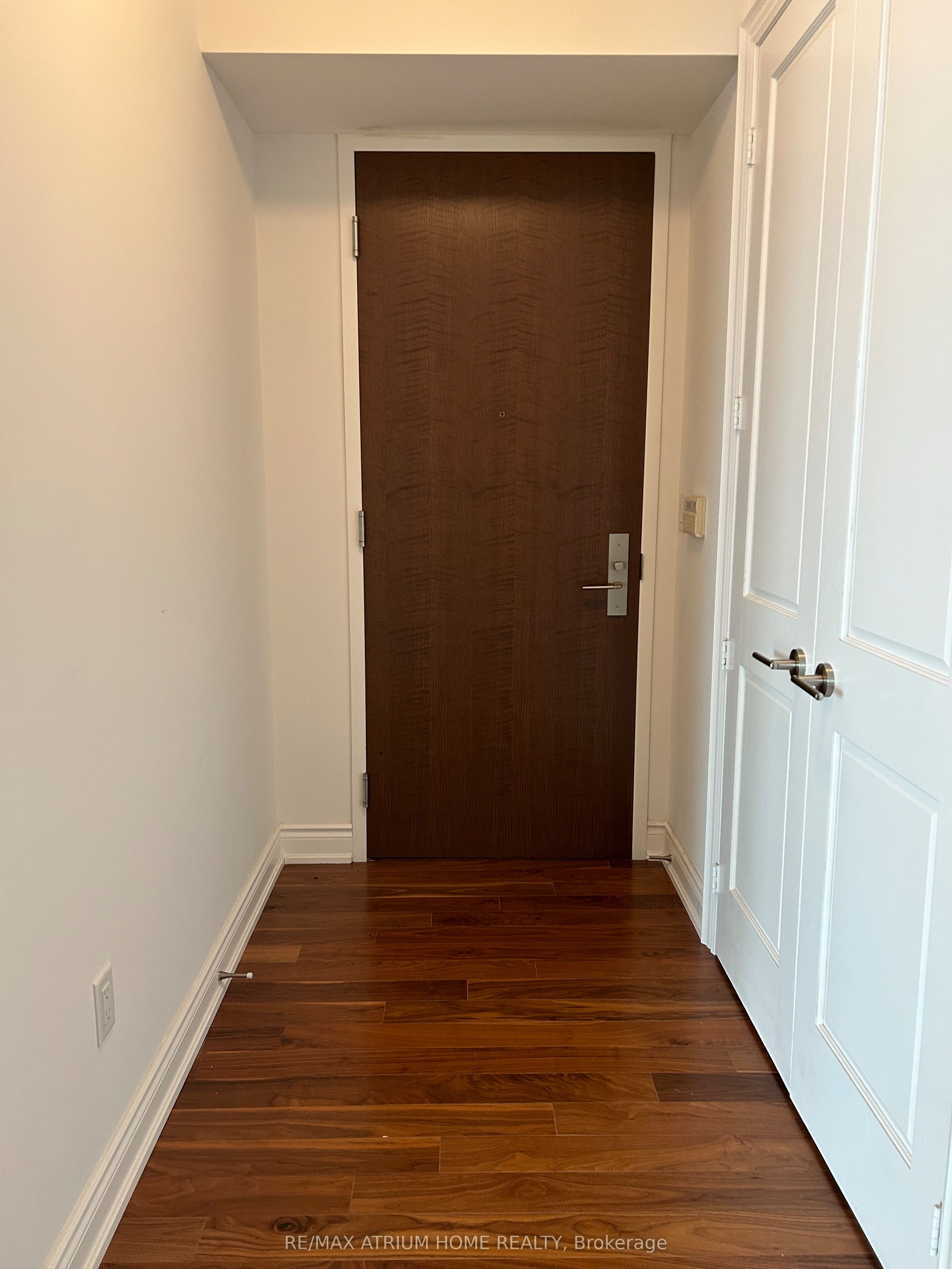 Additional image 2 of 7010-388 Yonge Street, Toronto, ON, M5B 0A4