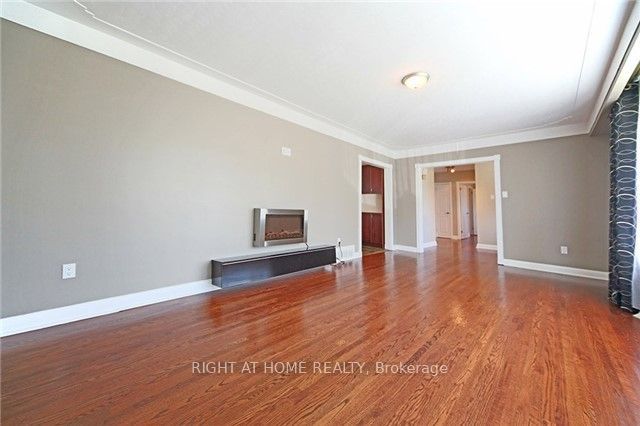 Additional image 2 of 580 Taplow Crescent, Oakville, ON, L6L 4W2