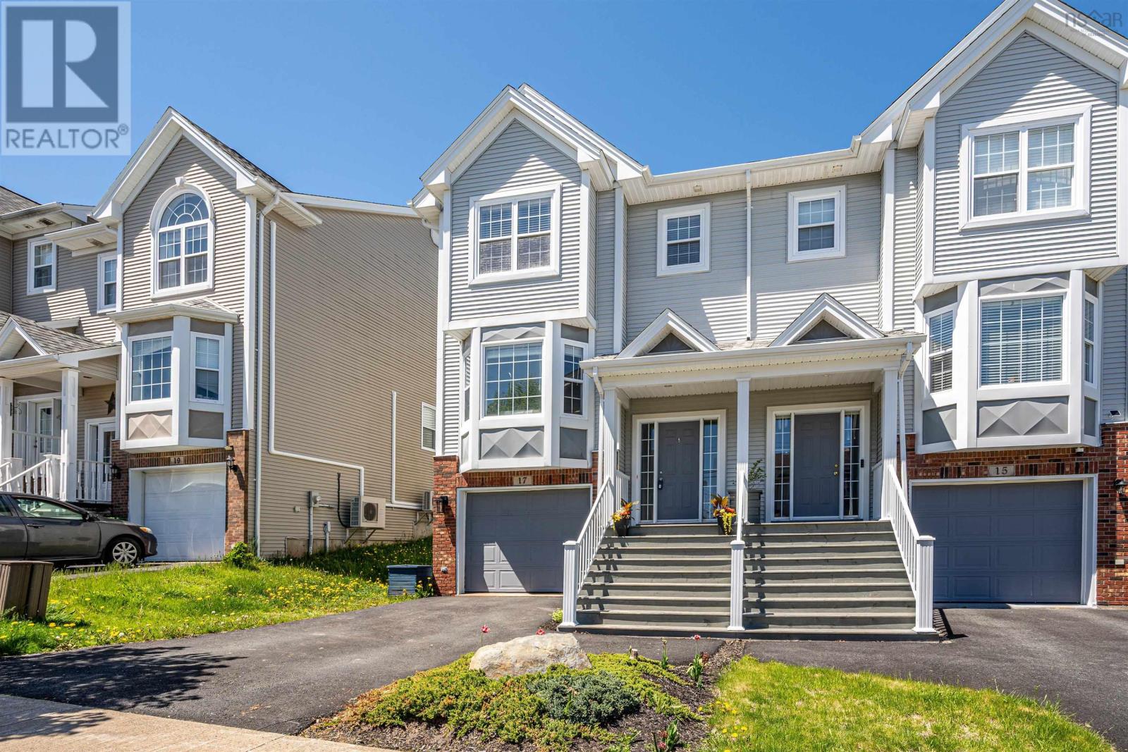 17 Outrigger Crescent, Halifax, NS, B3M4V9 photo 2
