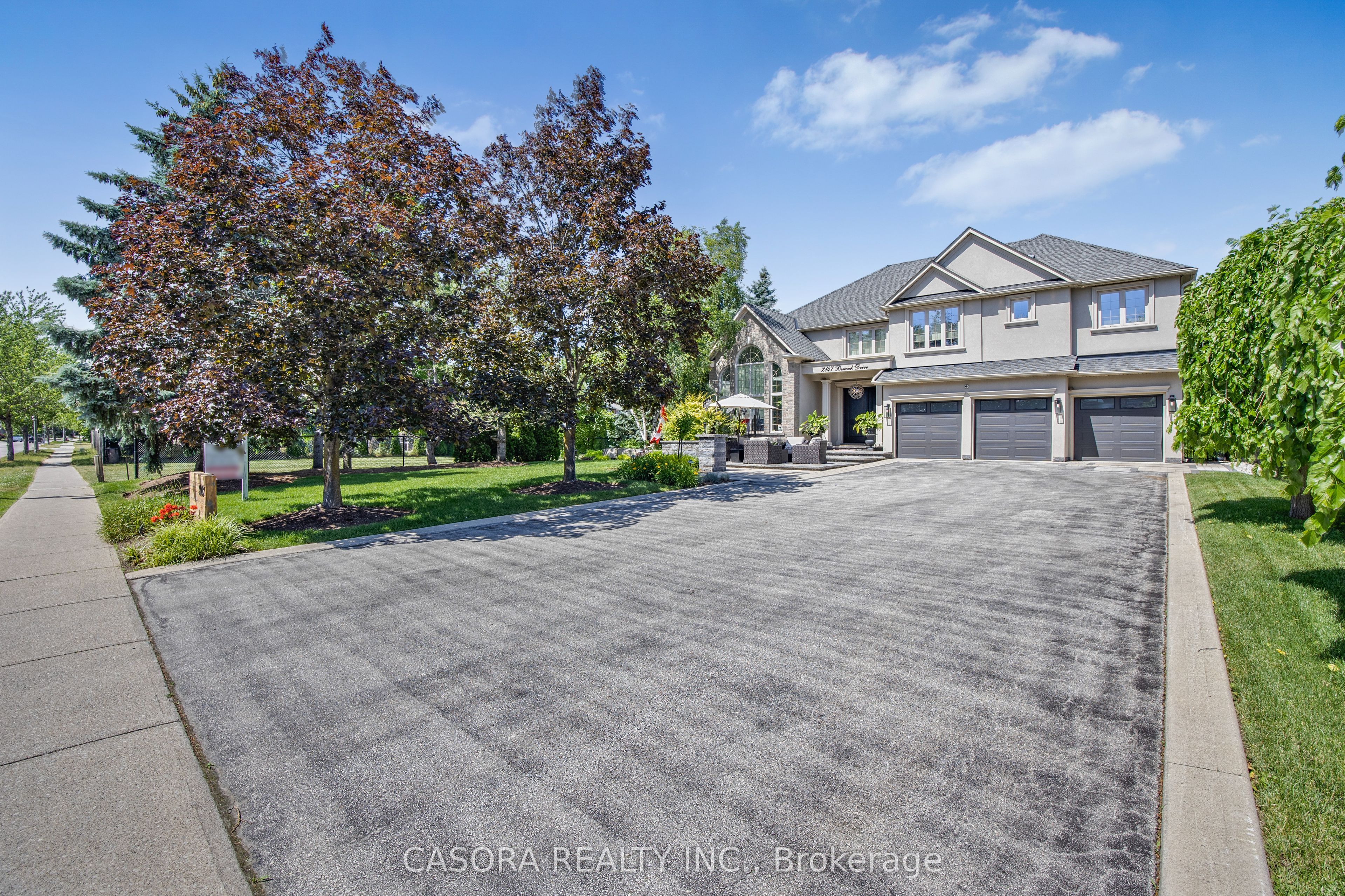 2147 Berwick Drive, Burlington, ON, L7M 4B2 photo 3