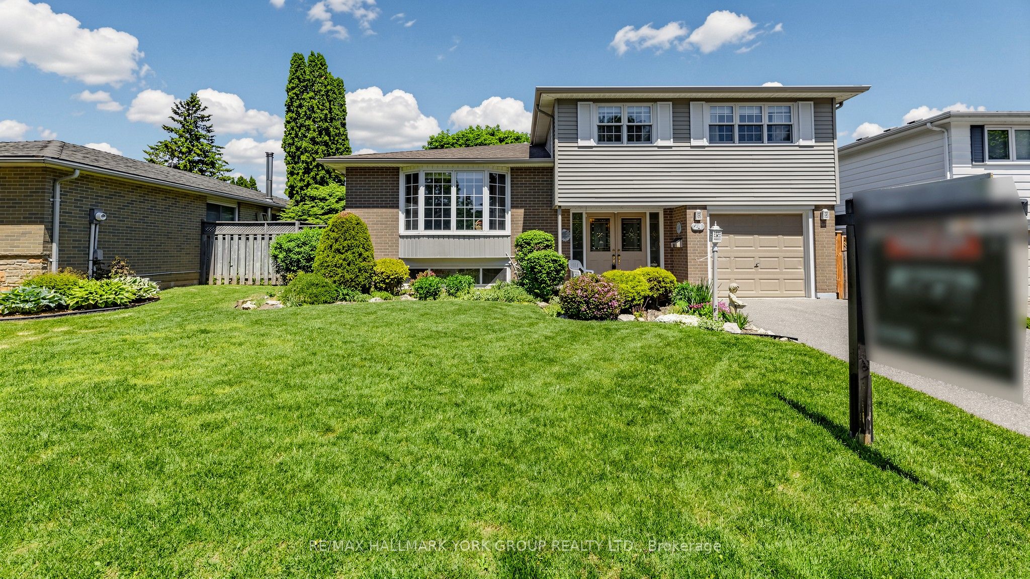 Additional image 5 of 24 Devins Drive, Aurora, ON, L4G 2Z1