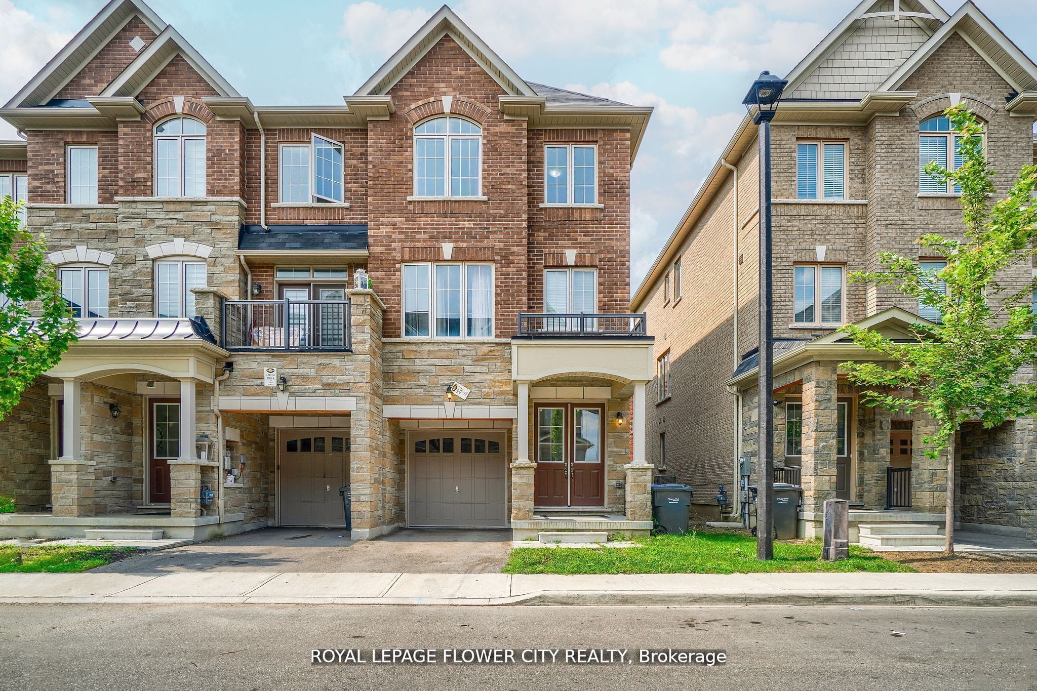 14 Faye Street, Brampton, ON, L6P 4M9