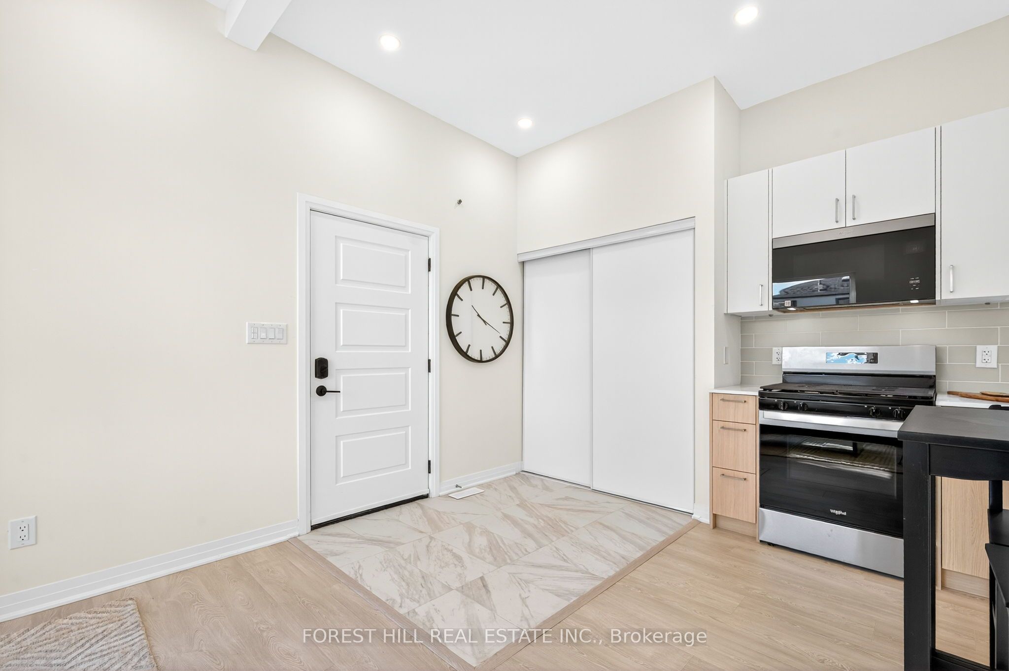 R-49 William Cragg Drive, Toronto, ON, M3M 1T8 photo 5