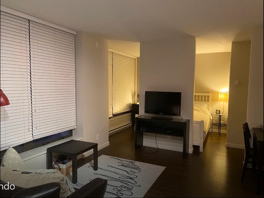 Additional image 3 of 705-1068 Broadway W, Vancouver, BC, V6H 0A7