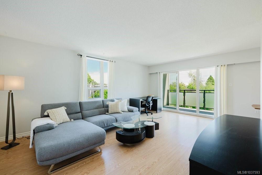 #306-1545 Pandora Avenue, Victoria, BC, V8R 6R1