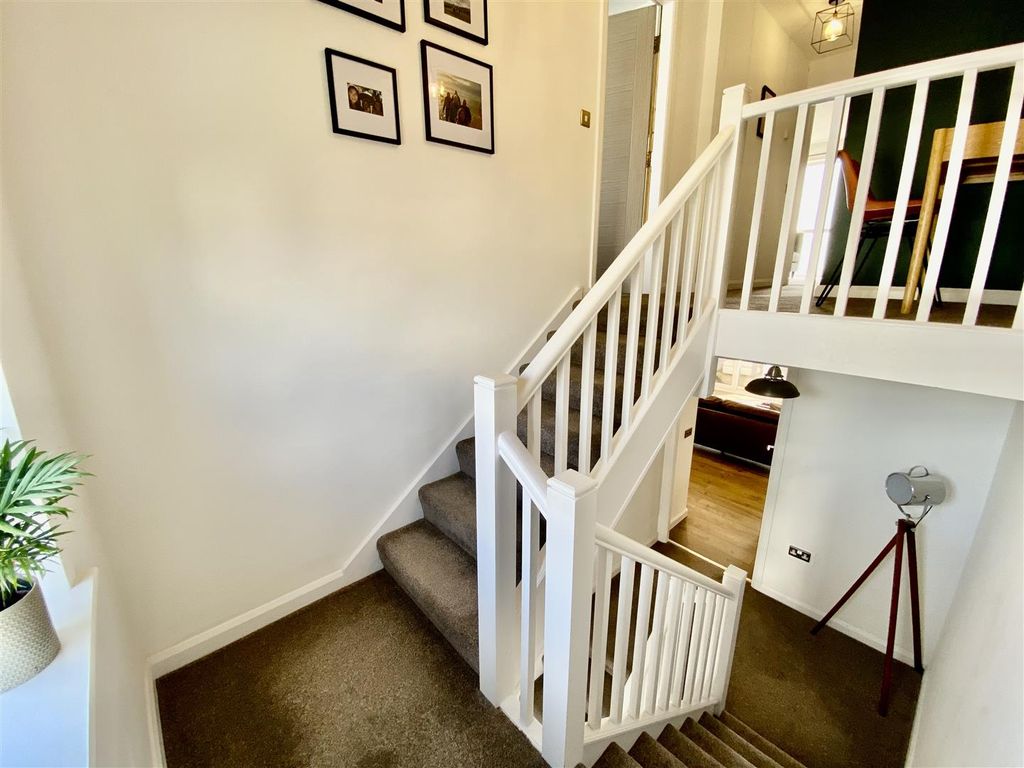 Additional image 28 of 5 bed town house for saleVictoria Parade, Pwllheli LL53