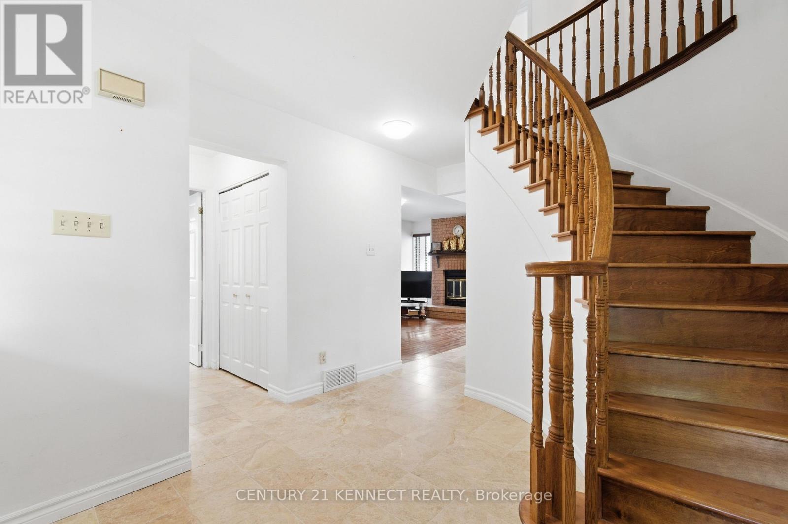 Additional image 4 of 848 Fairlawn Avenue, Ottawa, ON, K2A4C2