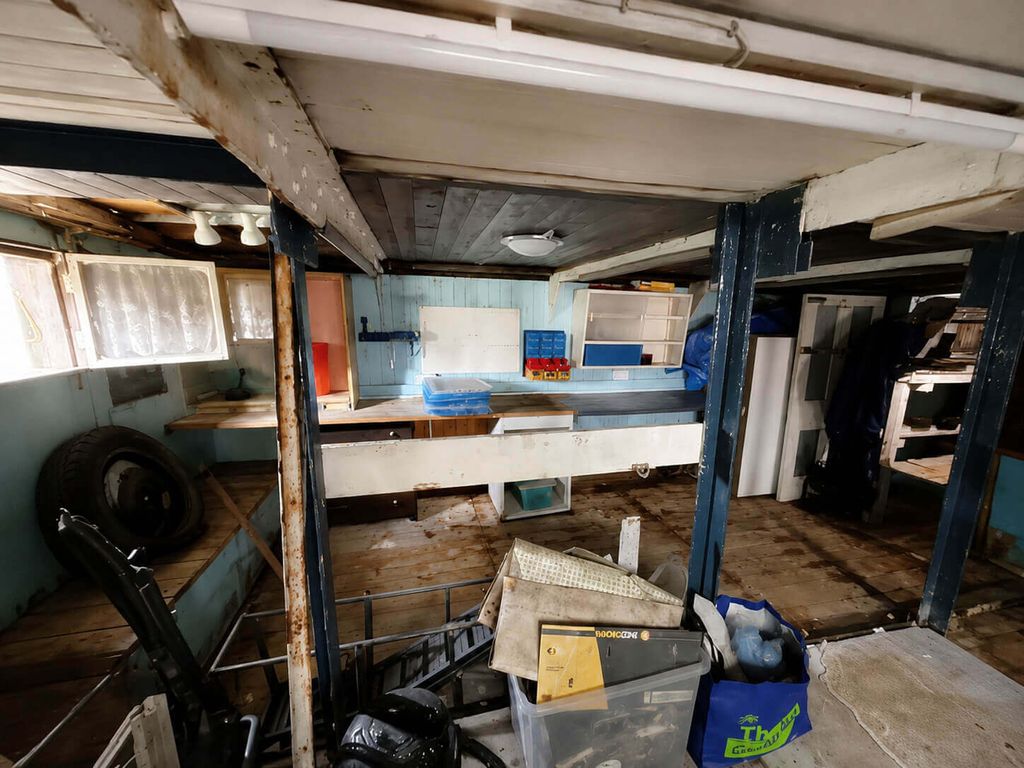Additional image 17 of 1 bed houseboat for saleKnight Road, Rochester ME2